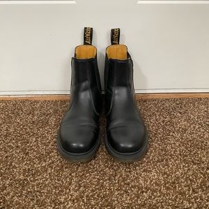 Dr Marten Chelsea boots